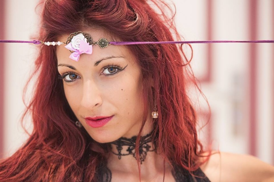 Shooting GLC avec Jenny by Thomas RICCI Shooting GLC avec Jenny by Thomas RICCI