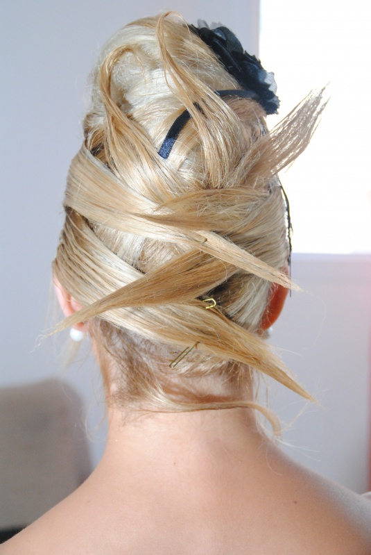 Merci a Julie, notre coiffeuse Merci a Julie, notre coiffeuse