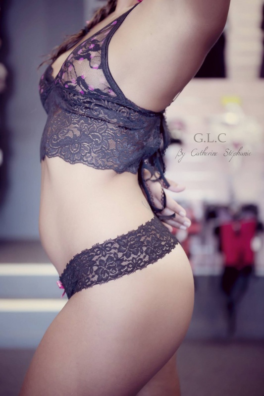 Aline by Stéfany Aline by Stéfany